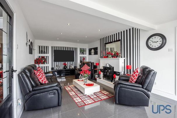 14 Ballycolin Road, Belfast, BT17 0NN - Photo 1