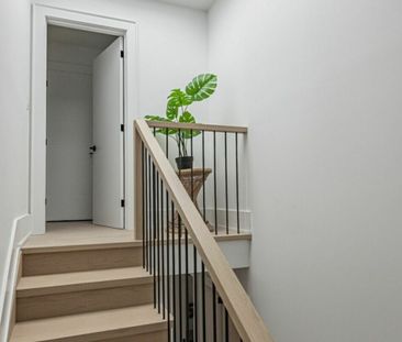 6 Twenty Fifth St, ON, CA, Toronto - Photo 1