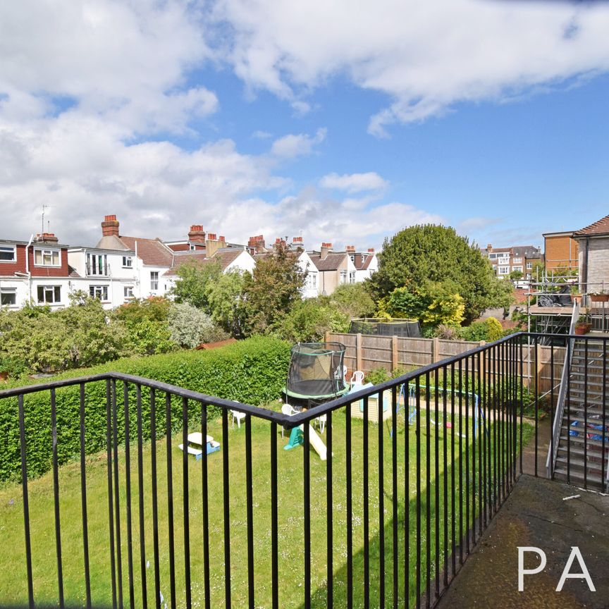 Davigdor Court, 69 Davigdor Road, Hove, East Sussex, BN3 1RA - Photo 1