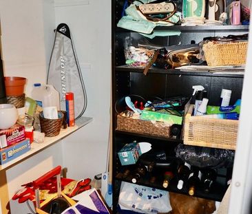 Centraal maar rustig gelegen appartement met drie slaapkamers - Photo 1