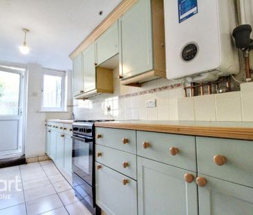 2 bedroom terraced house to rent - Photo 6