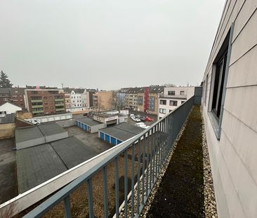 Großzügige 2-Zimmer-Wohnung mit umlaufenden Balkon, Terasse und mor... - Foto 1