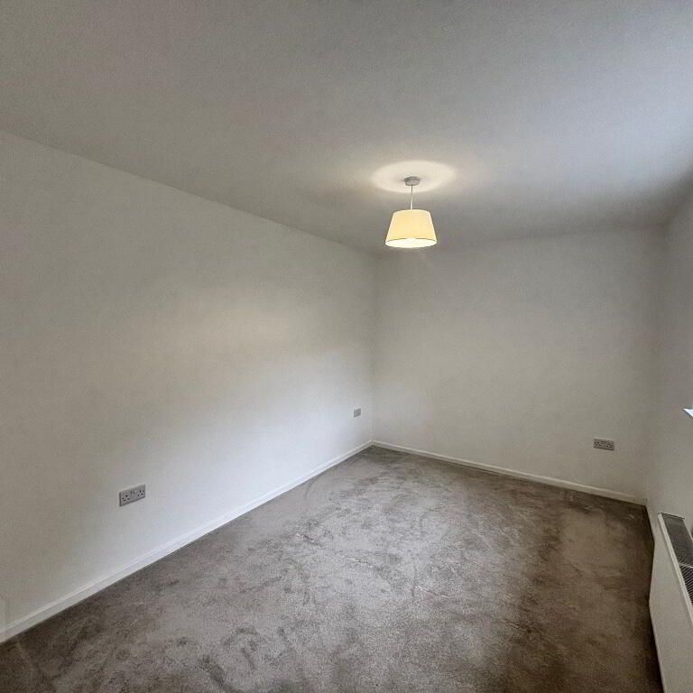 7 William Street, Newtownards, BT23 4EH - Photo 1