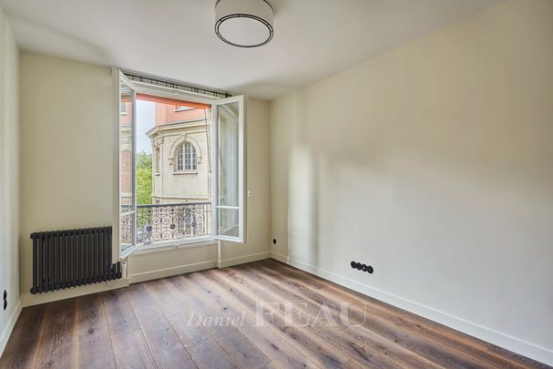 Location appartement, Paris 7ème (75007), 4 pièces, 88.01 m², ref 85373513 - Photo 1