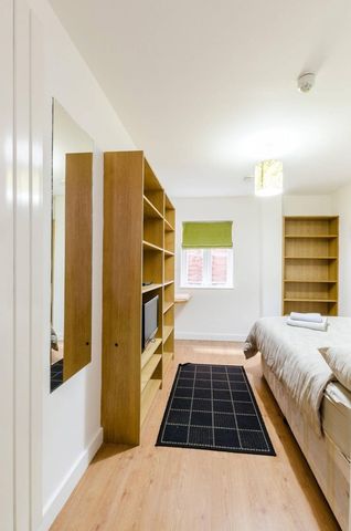 Studio Flat, Finchley Road, NW3 - Photo 2
