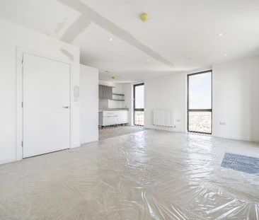 2 bedroom property with land to rent - Photo 1