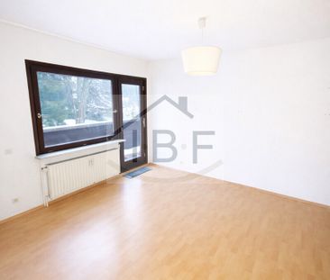 Helle Dachgeschosswohnung mit Balkon – gemütliches Wohnen - Photo 2