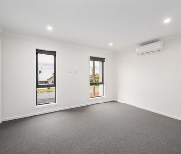 Modern Living in Shepparton - Photo 1