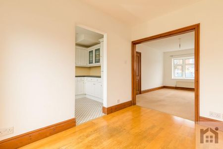 3 bedroom semi-detached house to rent - Photo 2