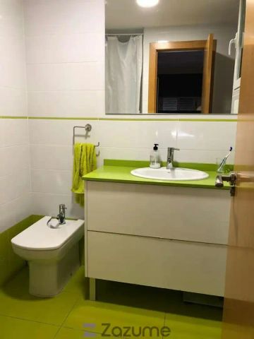 Piso de alquiler en Carrer de Daoiz I Velarde, L'Amistat - Photo 3