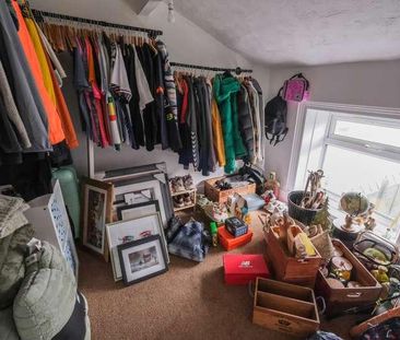 Holmfirth Road, Meltham, HD9 - Photo 5