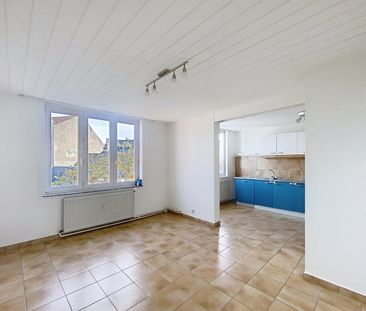 Duplex met 3 kamers, groot terras en garage - Photo 4