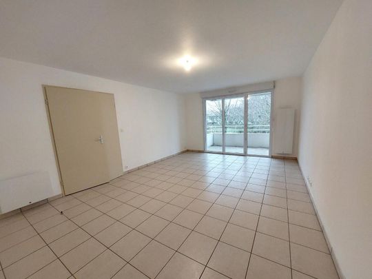 location Appartement T4 DE 83.85m² À MARANS - Photo 1