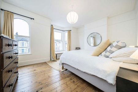 4 bedroom terraced house to rent - Photo 4