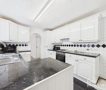 1 bedroom property to rent - Photo 6