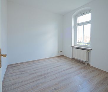 Ihre neue helle Etagenwohnung in beliebter Lage von DD-Briesnitz. - Foto 1