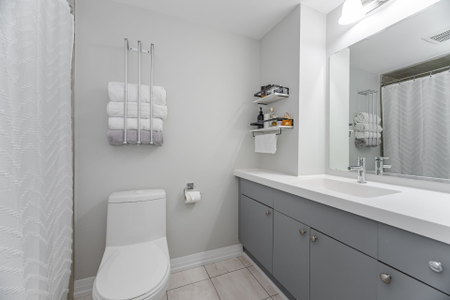 For Lease - 169 William Duncan Road, Toronto, Ontario - Photo 5