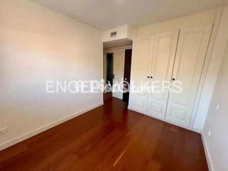 Piso en alquiler en Las Tablas - Foto 3