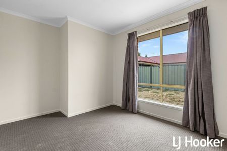 Spacious Home for Rent - Photo 5