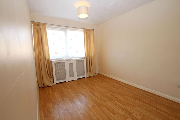 3 bedroom Terraced House to let - Photo 1