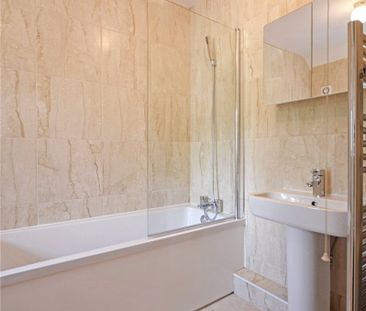 A well presented 2 bedroom apartment in Chesterton conveniently loc... - Photo 1