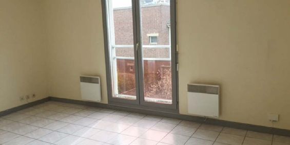 Location Appartement 1 pièce 26m² - Photo 3