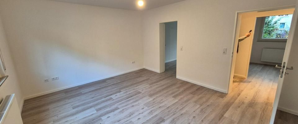 Top aufgeteilte 2-Zimmer Wohnung mit Balkon im Herzen von Flingern - Foto 1