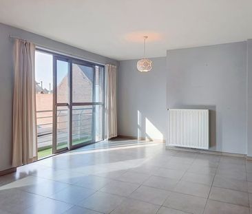 Appartement te huur - foto 2