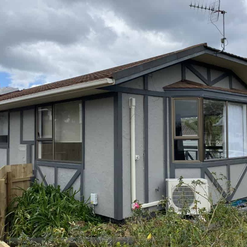 2 Bedroom, 1 Bathroom Unit in Parahaki - Photo 1