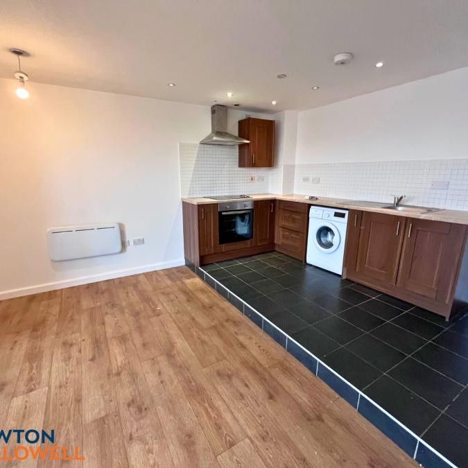 Stockwell Gate, Mansfield, NG18 - Photo 1