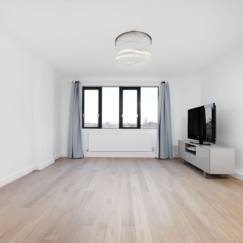 Cavendish House, Wellington Road, NW8 - Photo 1