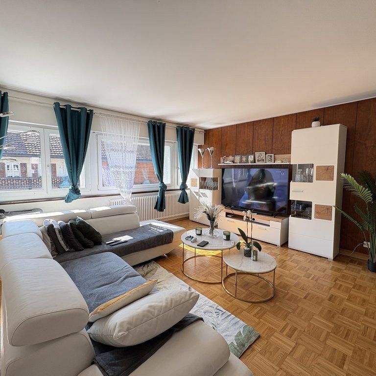 3.5 Zimmer, 85 m², 1. Stock - Photo 1