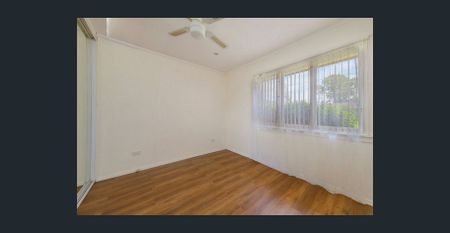 Family Home! - Photo 3