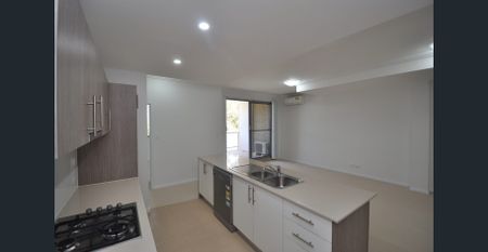 Modern Living - Photo 2