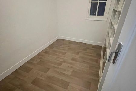T3 lumineux de 93 m², 1er étage, disponible septembre - Photo 5