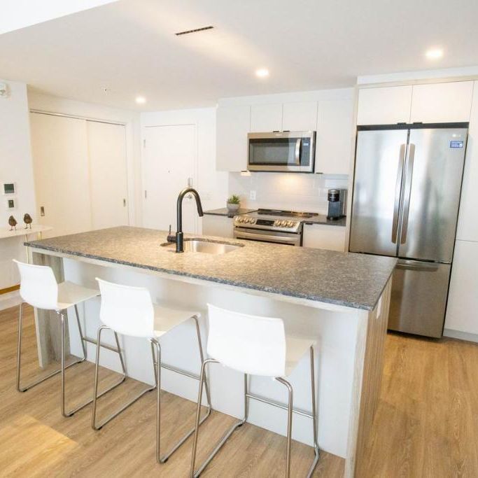 Ne payez rien jusqu'au 1er janvier 2026 ! 4 1/2 à Beauport - Condo / appartement / logement à louer - Photo 1