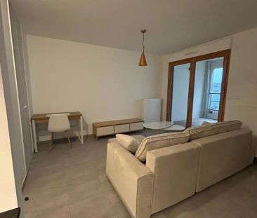 Appartement à louer 2 pièces 45.61m² - Photo 2