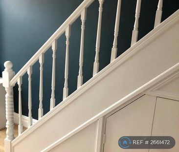 4 bedroom terraced house to rent - Photo 4