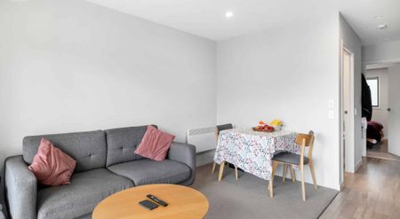 Self-Contained Inner City Apartment - Photo 2