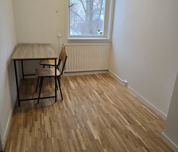 Malmköpingsvägen, Bandhagen - Foto 3