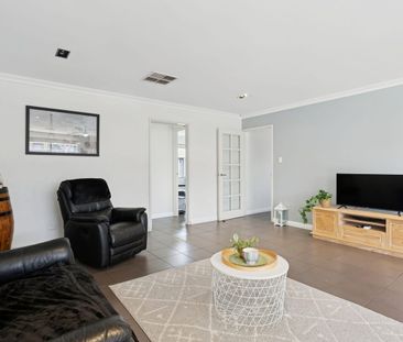 Modern Comfort & Low-Maintenance Living - Photo 4