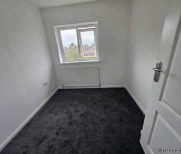 3 bedroom property to rent in Batley - Photo 5