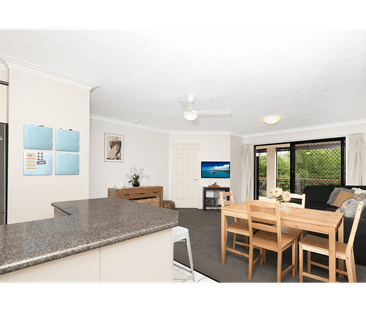 Fully Furnished Boutique Apartment in the Heart of Hawthorne - Life... - Photo 3