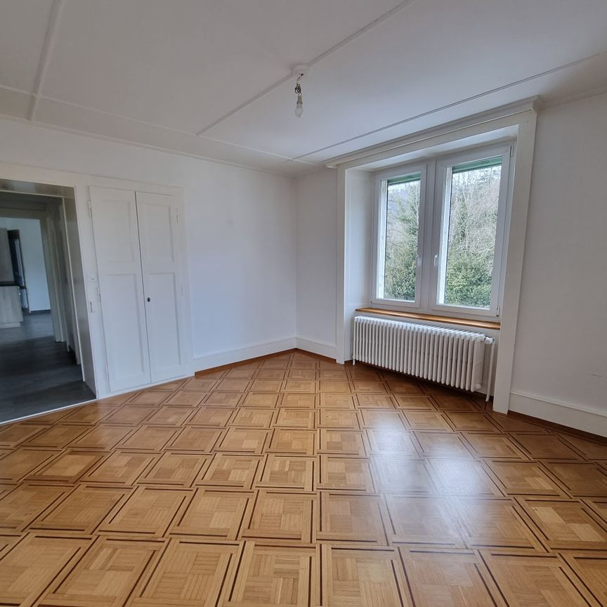 Spacieux appartement de 5,5 pièces avec part au grand jardin commun - Photo 1
