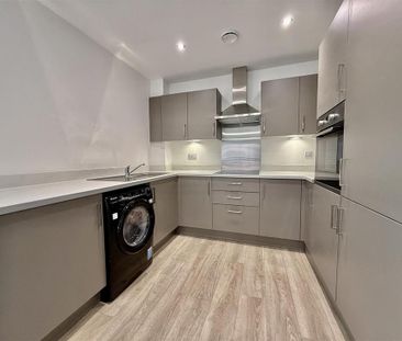 2 bedroom apartment to rent - Photo 2