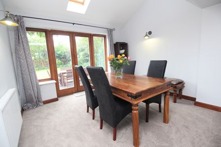 The Old Byre, Bradmore - Photo 4