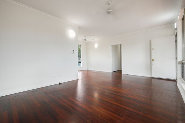 57 Mueller Road, - Photo 1