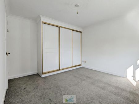 3 bedroom detached bungalow to rent - Photo 3