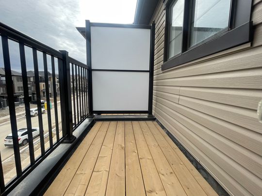 For Lease - 5 Hine Road, Brantford, Ontario - Photo 1