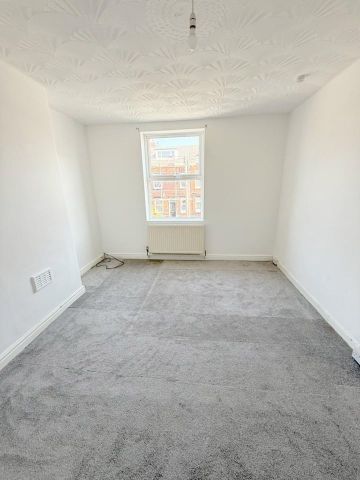 3 Bed Terraced House, Parkfield Grove, LS11 - Photo 5